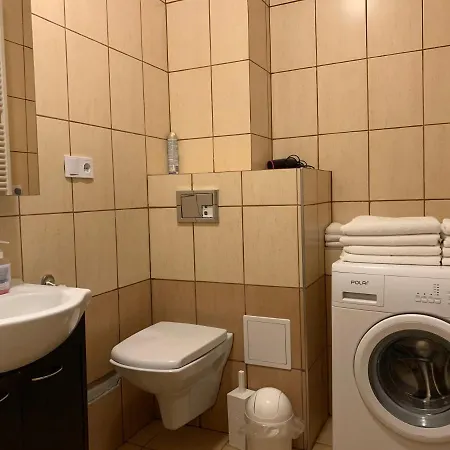 Two&two Airport Apartment *