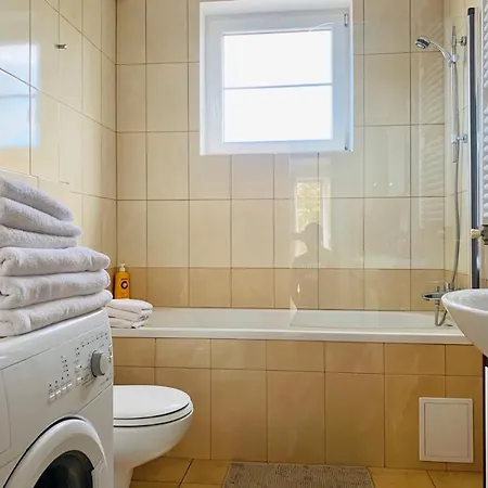 Two&two Airport Apartment Warsaw